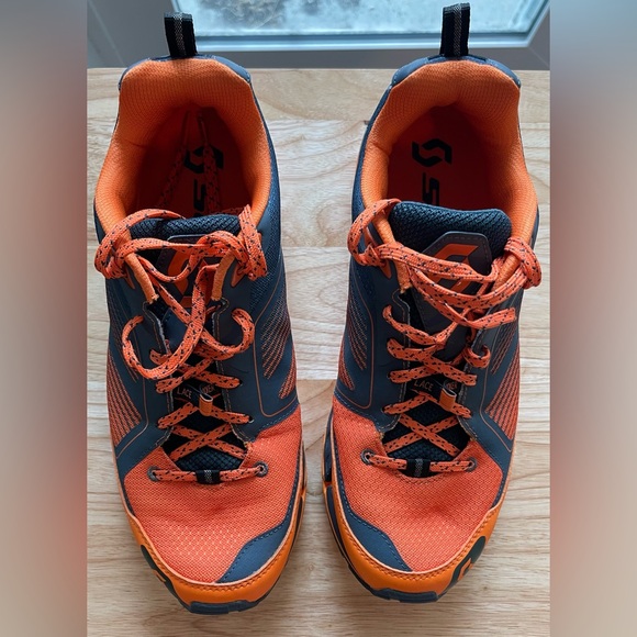 Scott - Kinabalu, Orange & Blue 9M - Picture 2 of 5